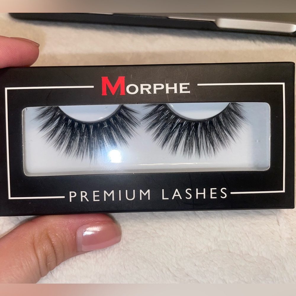 Morphe SOPHISTICATED Lashes